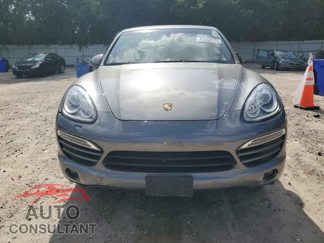PORSCHE CAYENNE 2013 - WP1AA2A29DLA12390