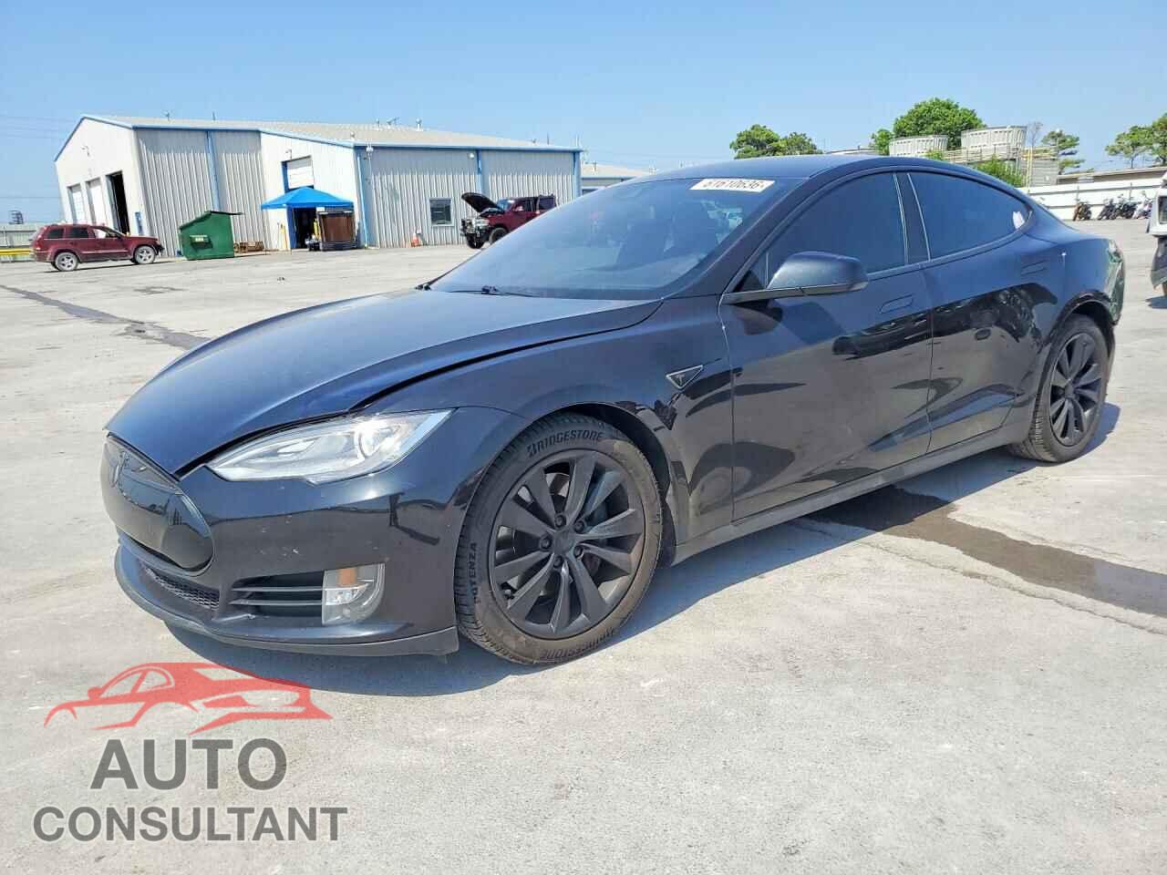 TESLA MODEL S 2016 - 5YJSA1E24GF132387