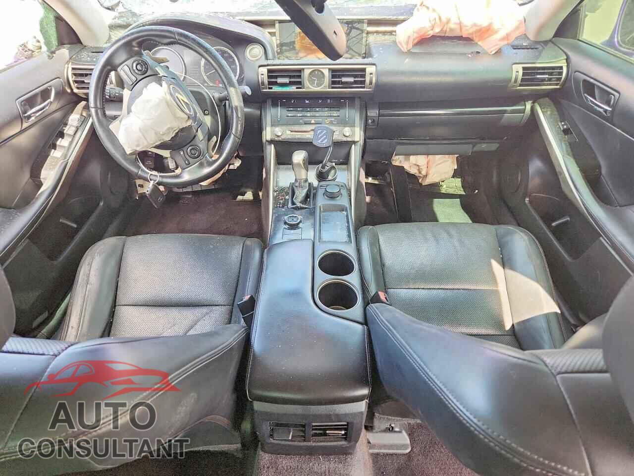 LEXUS IS 2014 - JTHBF1D28E5031708