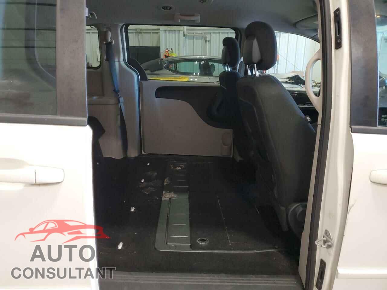 DODGE CARAVAN 2011 - 2D4RN4DG4BR769040