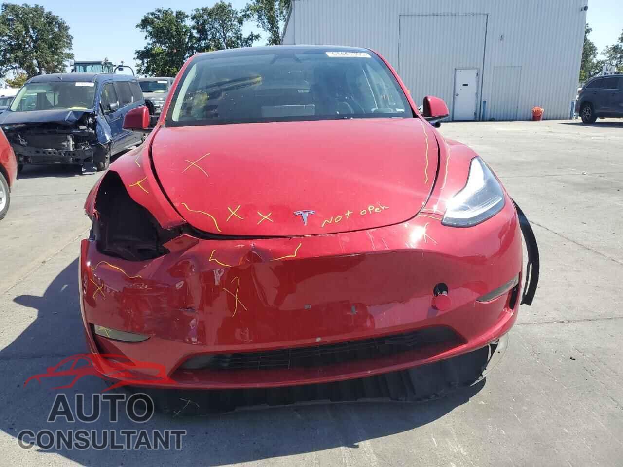 TESLA MODEL Y 2023 - 7SAYGDEE7PF827499
