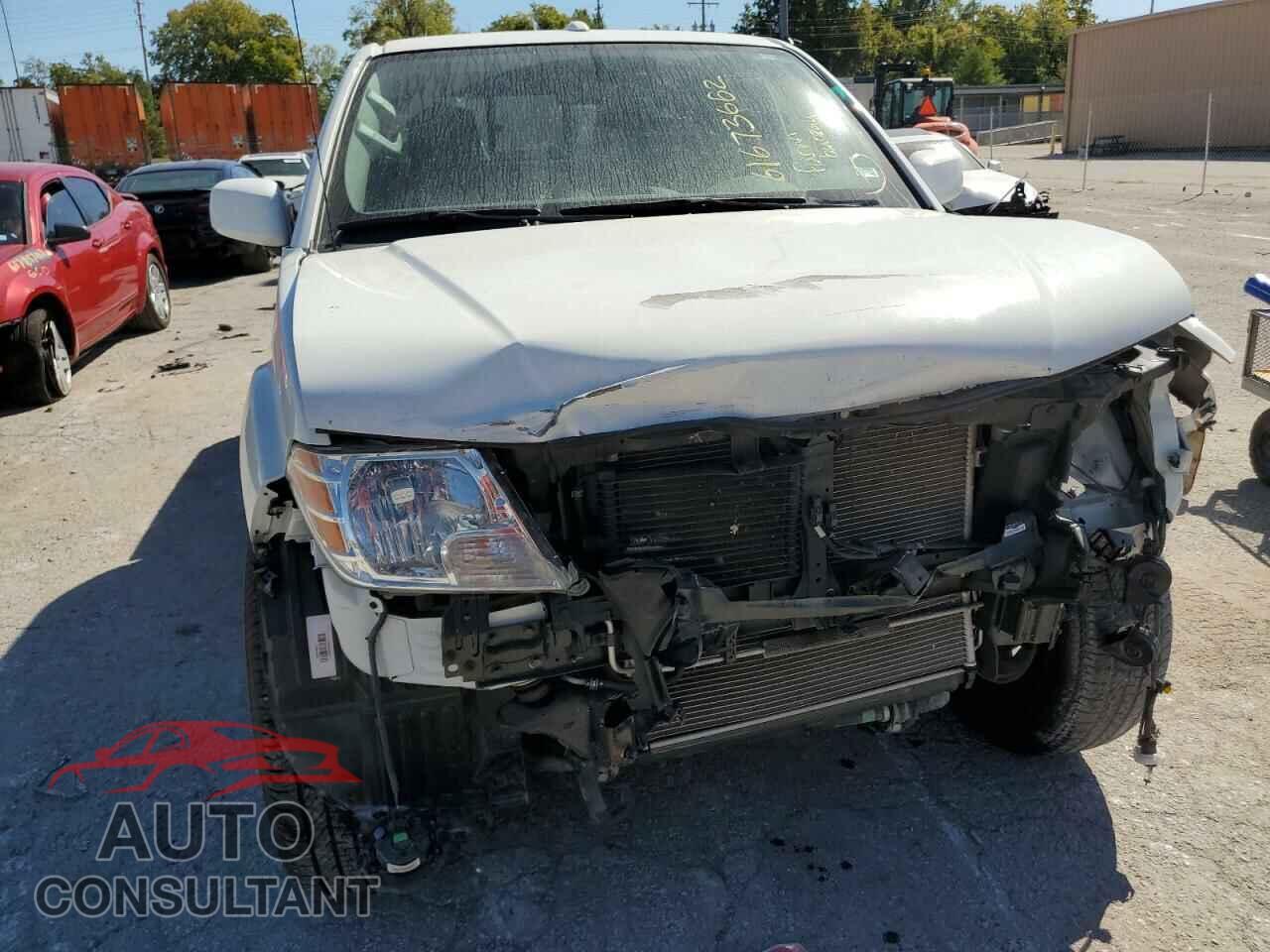NISSAN FRONTIER 2018 - 1N6AD0EV8JN737798
