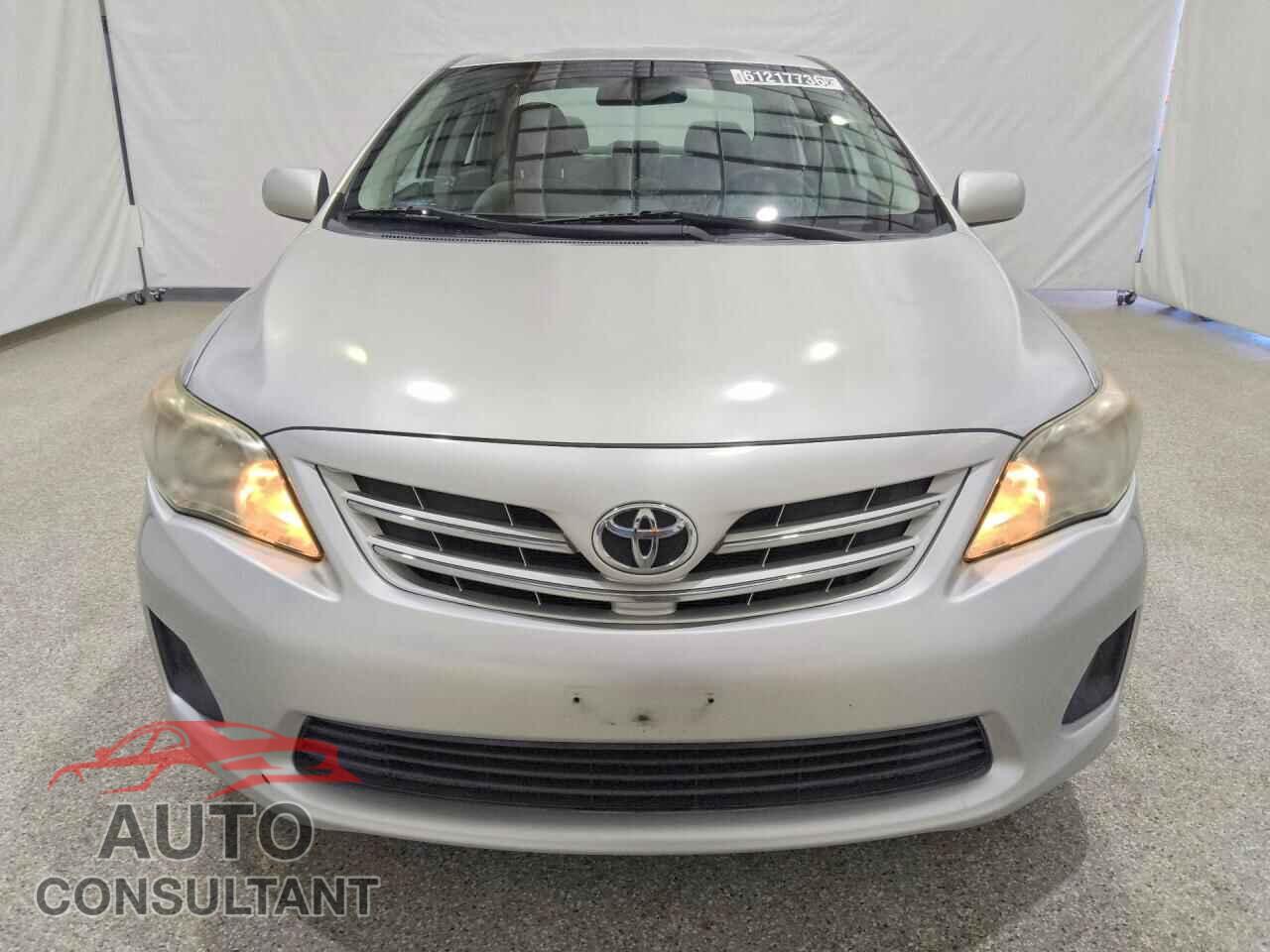 TOYOTA COROLLA 2013 - 5YFBU4EE8DP076702