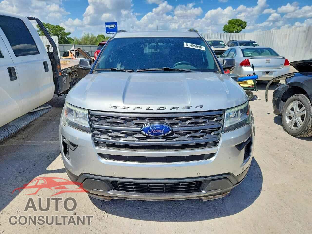 FORD EXPLORER 2018 - 1FM5K7D82JGC05414