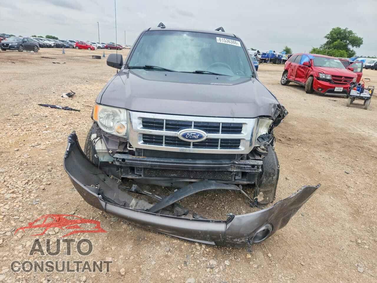 FORD ESCAPE 2011 - 1FMCU0DG3BKB23898