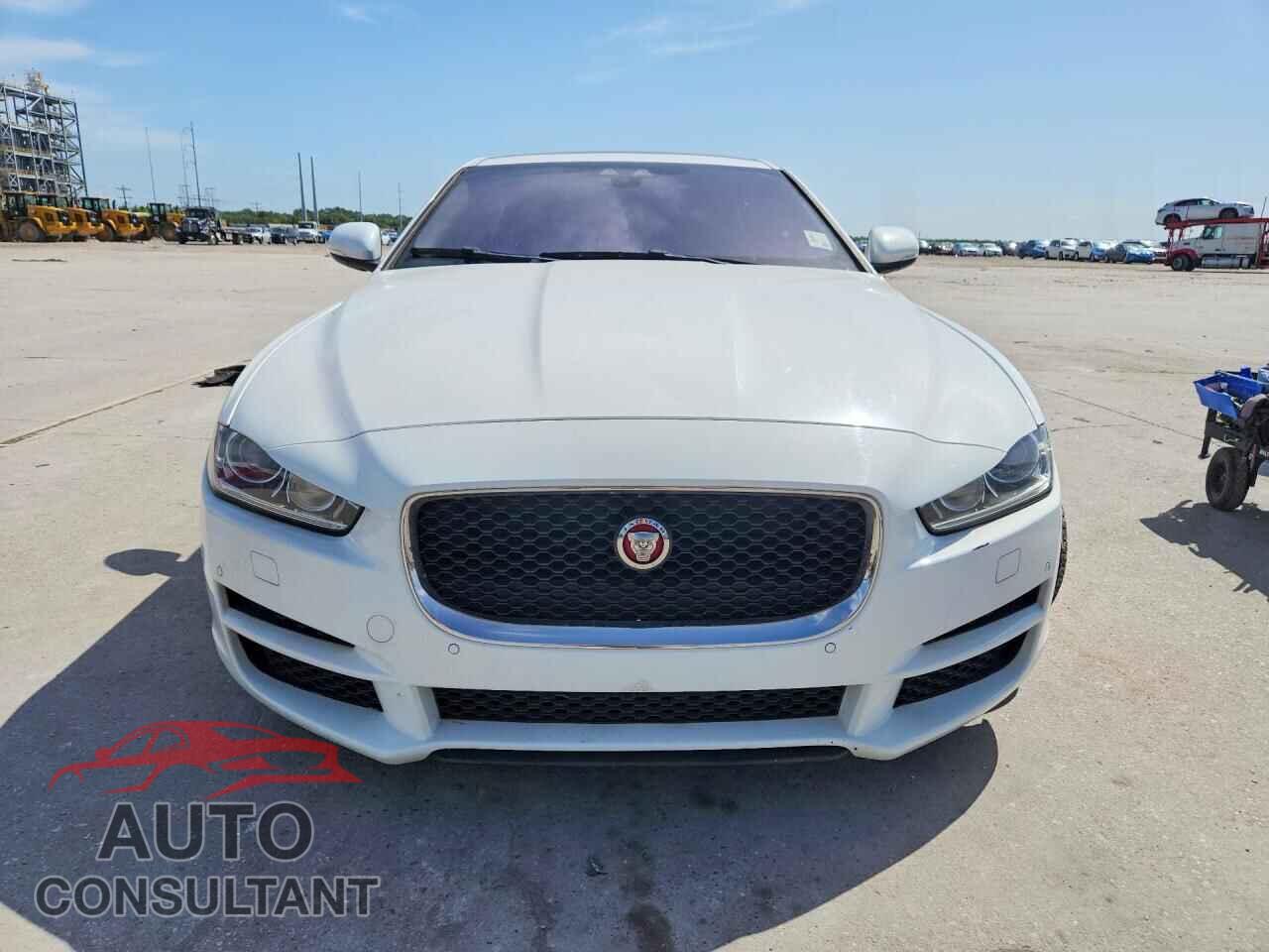 JAGUAR XE 2019 - SAJAD4FX2KCP48966