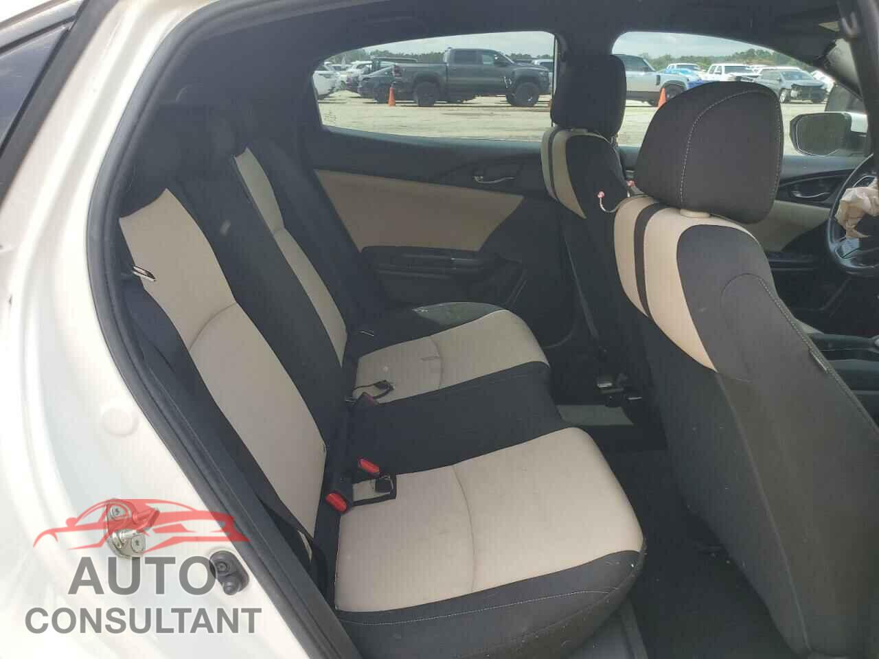 HONDA CIVIC 2017 - SHHFK7H48HU211897