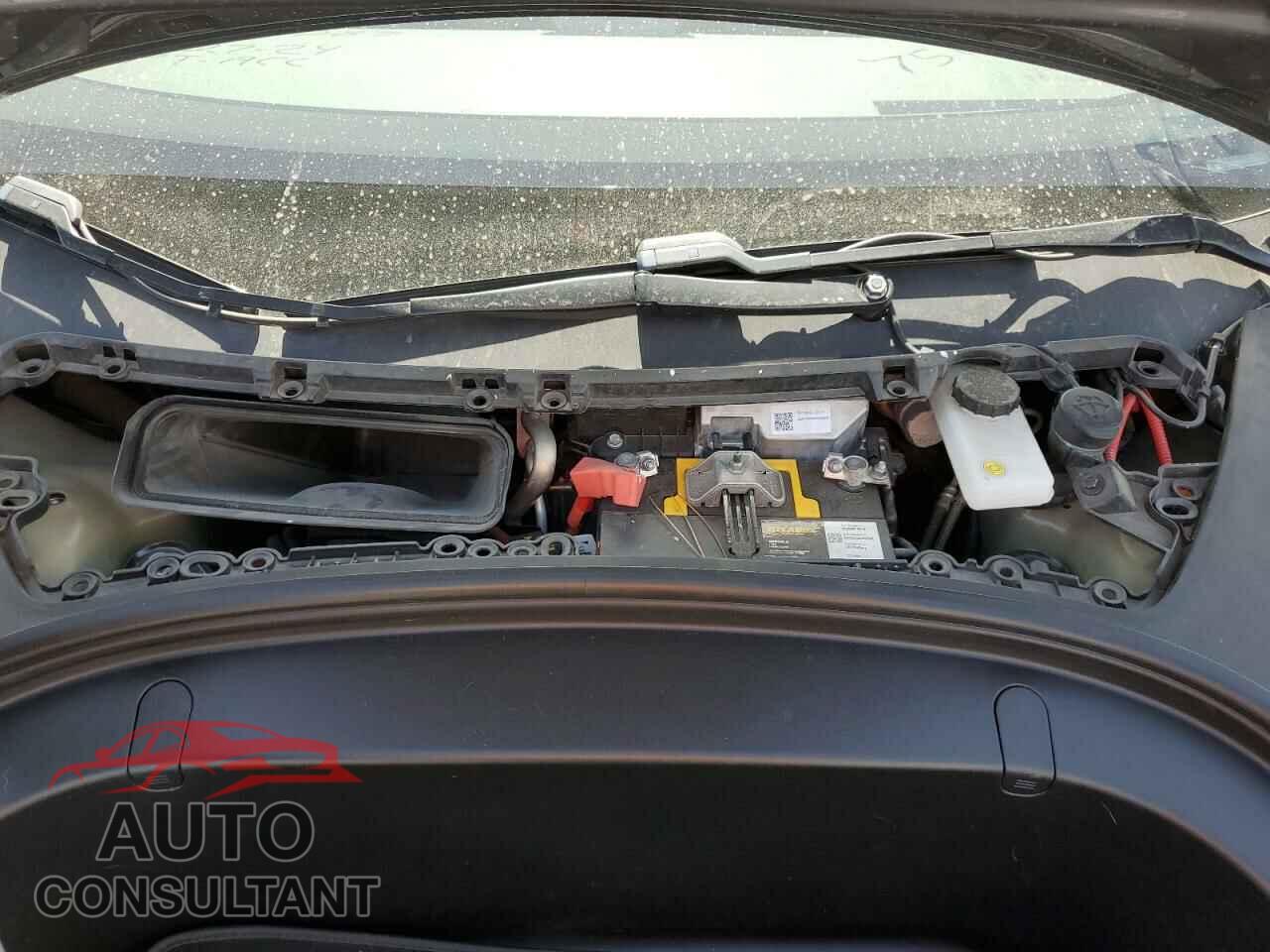 TESLA MODEL 3 2019 - 5YJ3E1EB6KF237515