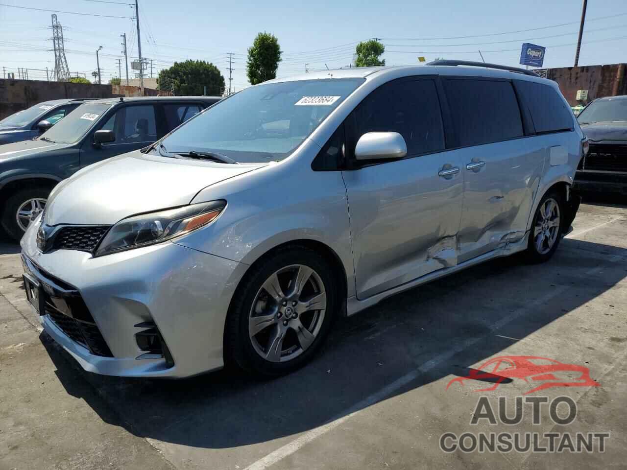 TOYOTA SIENNA 2019 - 5TDXZ3DC8KS997307