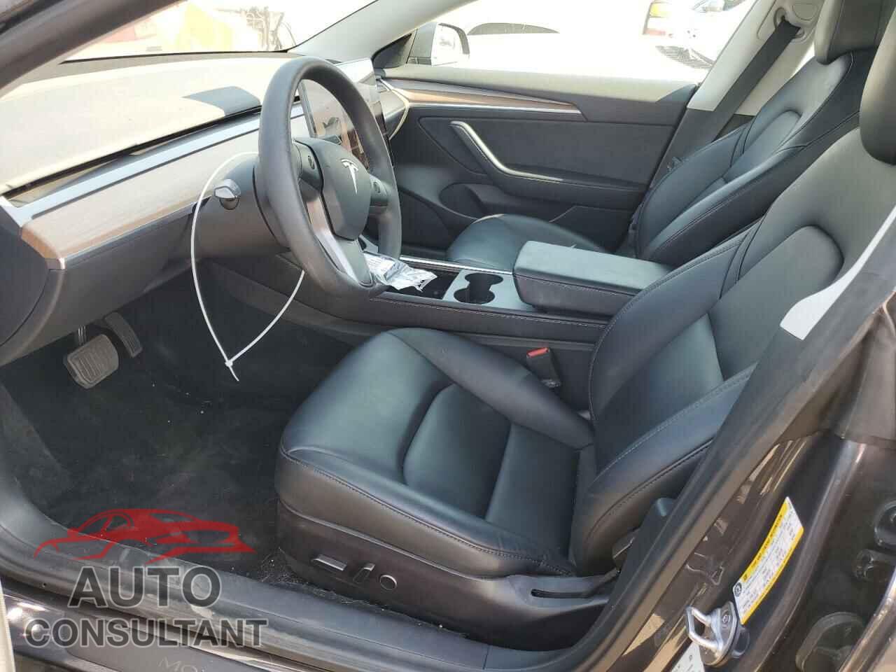 TESLA MODEL 3 2022 - 5YJ3E1EB5NF181376