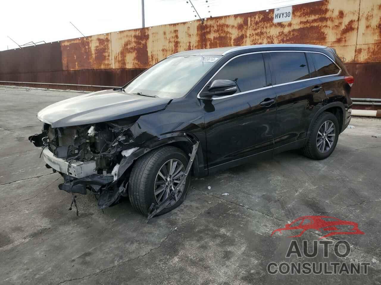 TOYOTA HIGHLANDER 2019 - 5TDKZRFH5KS563917