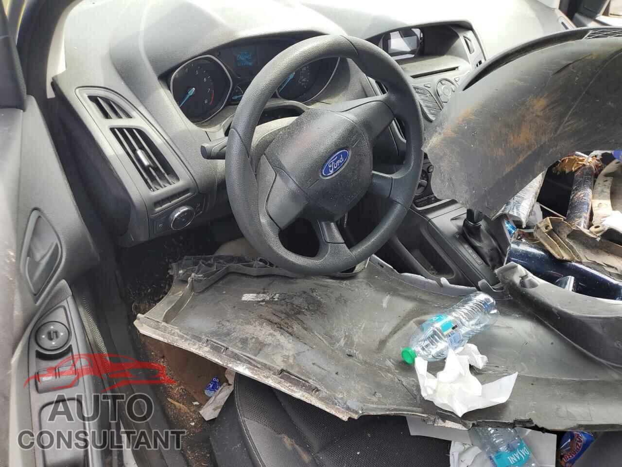FORD FOCUS 2014 - 1FADP3E22EL450351