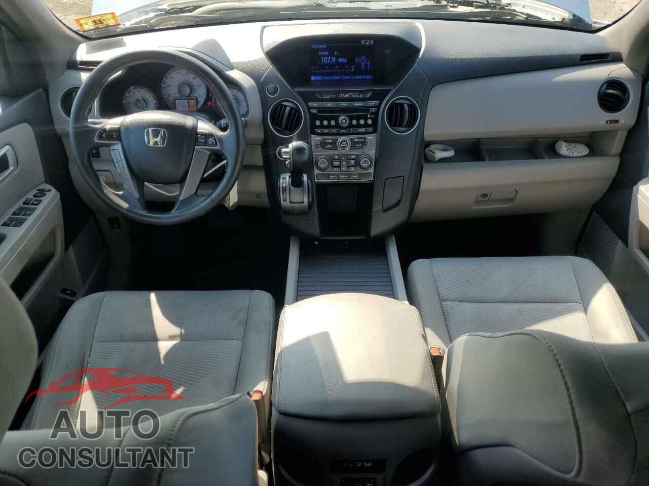 HONDA PILOT 2013 - 5FNYF4H24DB018510