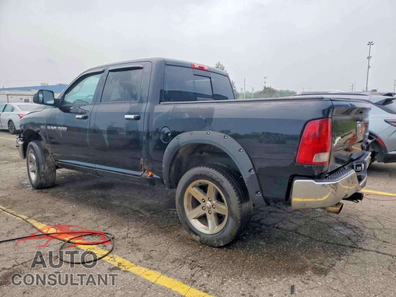 DODGE RAM 1500 2012 - 1C6RD7LT8CS217595