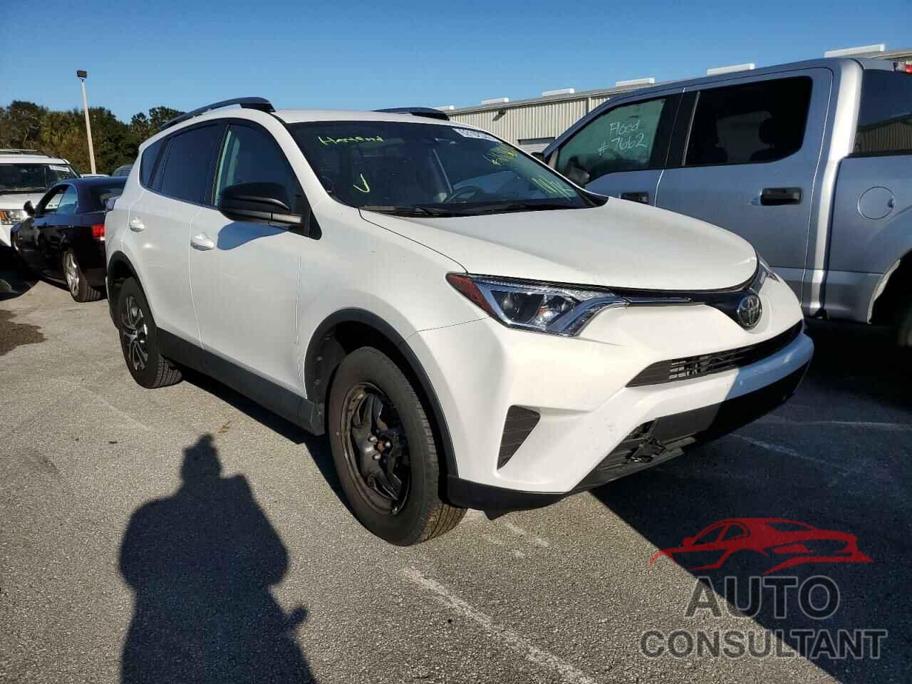 TOYOTA RAV4 2018 - 2T3ZFREV6JW451607
