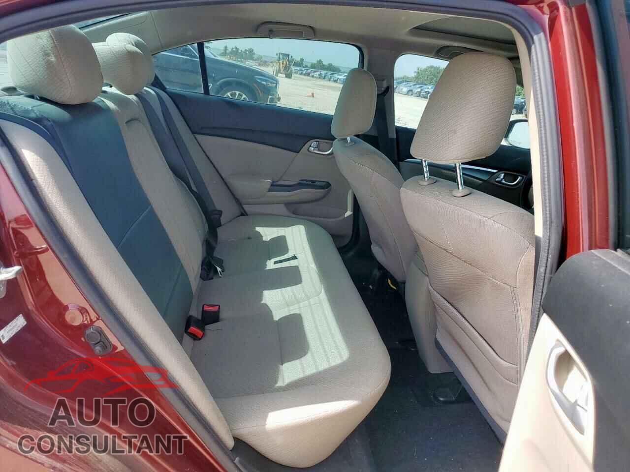 HONDA CIVIC 2013 - 2HGFB2F80DH555577