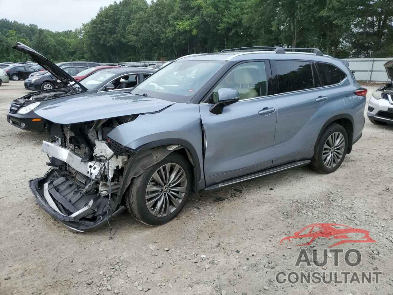 TOYOTA HIGHLANDER 2021 - 5TDFZRBH8MS102219