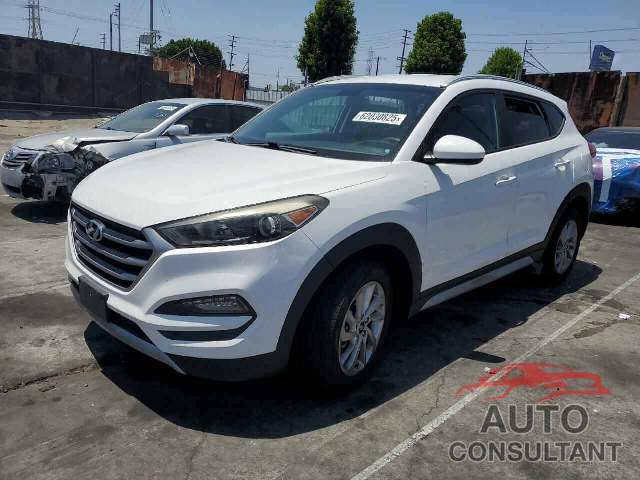 HYUNDAI TUCSON 2018 - KM8J33A42JU639808