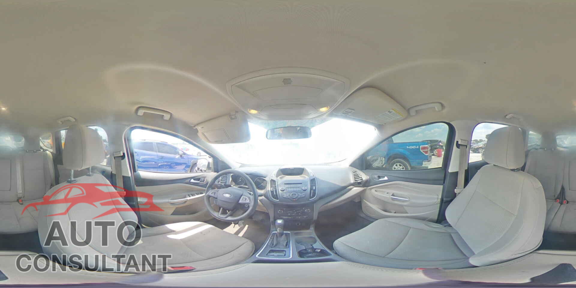 FORD ESCAPE 2017 - 1FMCU9GD7HUB25852