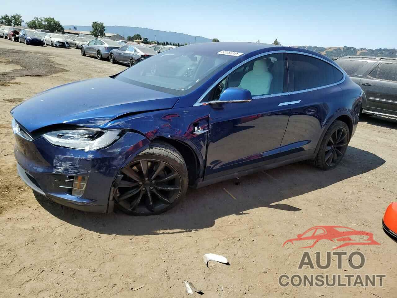 TESLA MODEL X 2020 - 5YJXCBE22LF240426