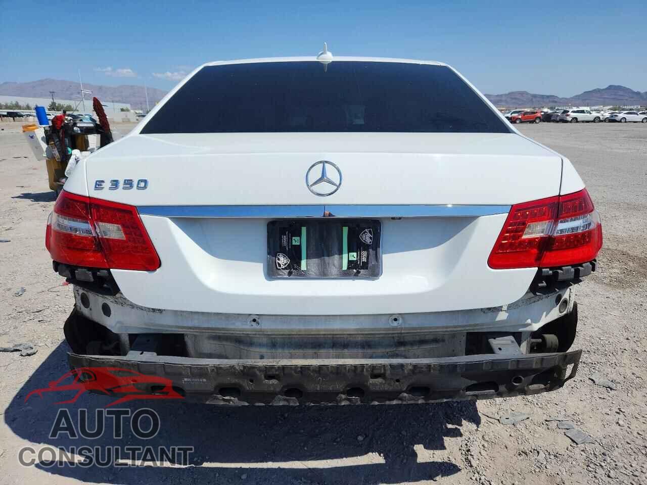 MERCEDES-BENZ E-CLASS 2013 - WDDHF5KBXDA741324