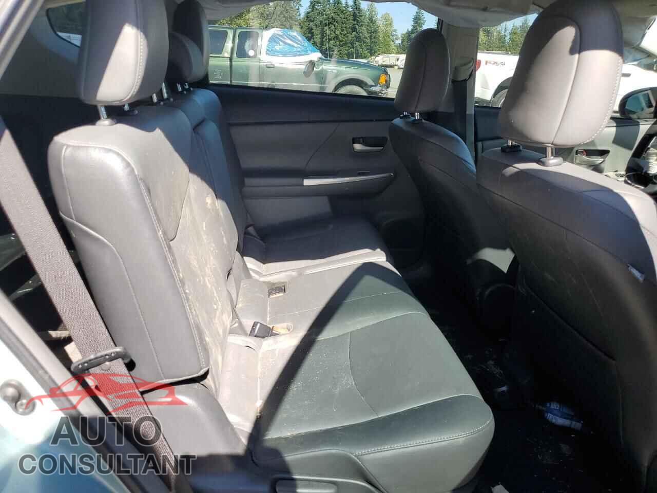 TOYOTA PRIUS 2013 - JTDZN3EU4D3220042
