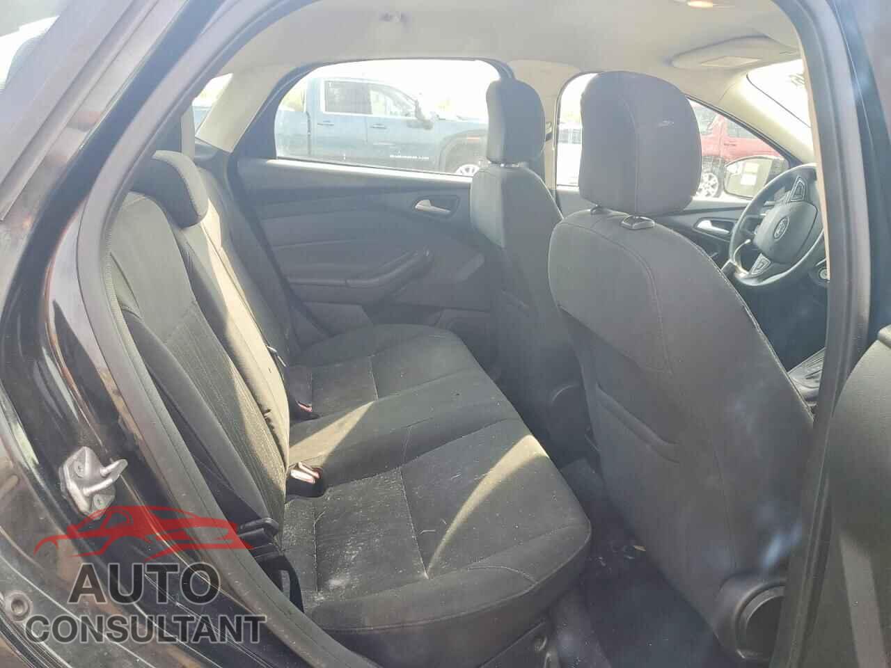 FORD ALL Models 2015 - 1FADP3F2XFL325775