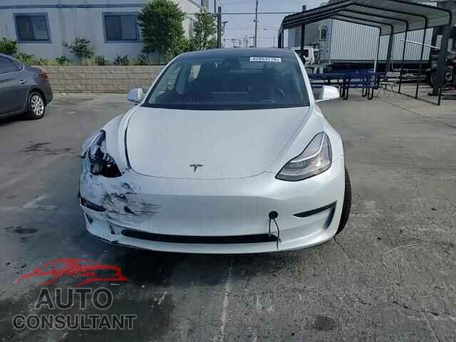 TESLA MODEL 3 2019 - 5YJ3E1EA3KF427375