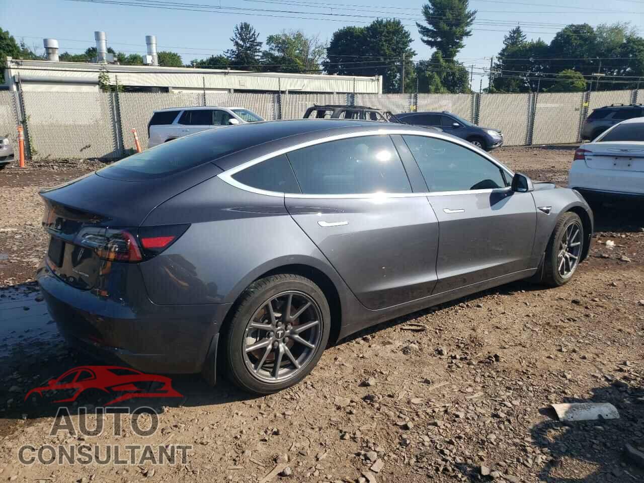 TESLA MODEL 3 2020 - 5YJ3E1EB2LF710893