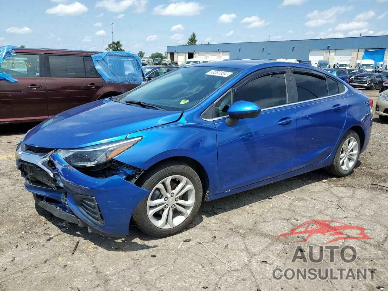 CHEVROLET CRUZE 2019 - 1G1BE5SM5K7138515