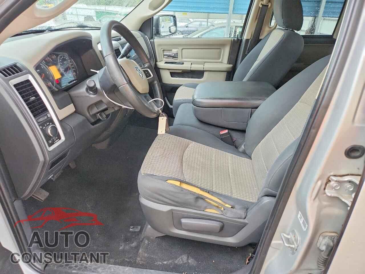 DODGE RAM 1500 2011 - 1D7RB1GP5BS679643