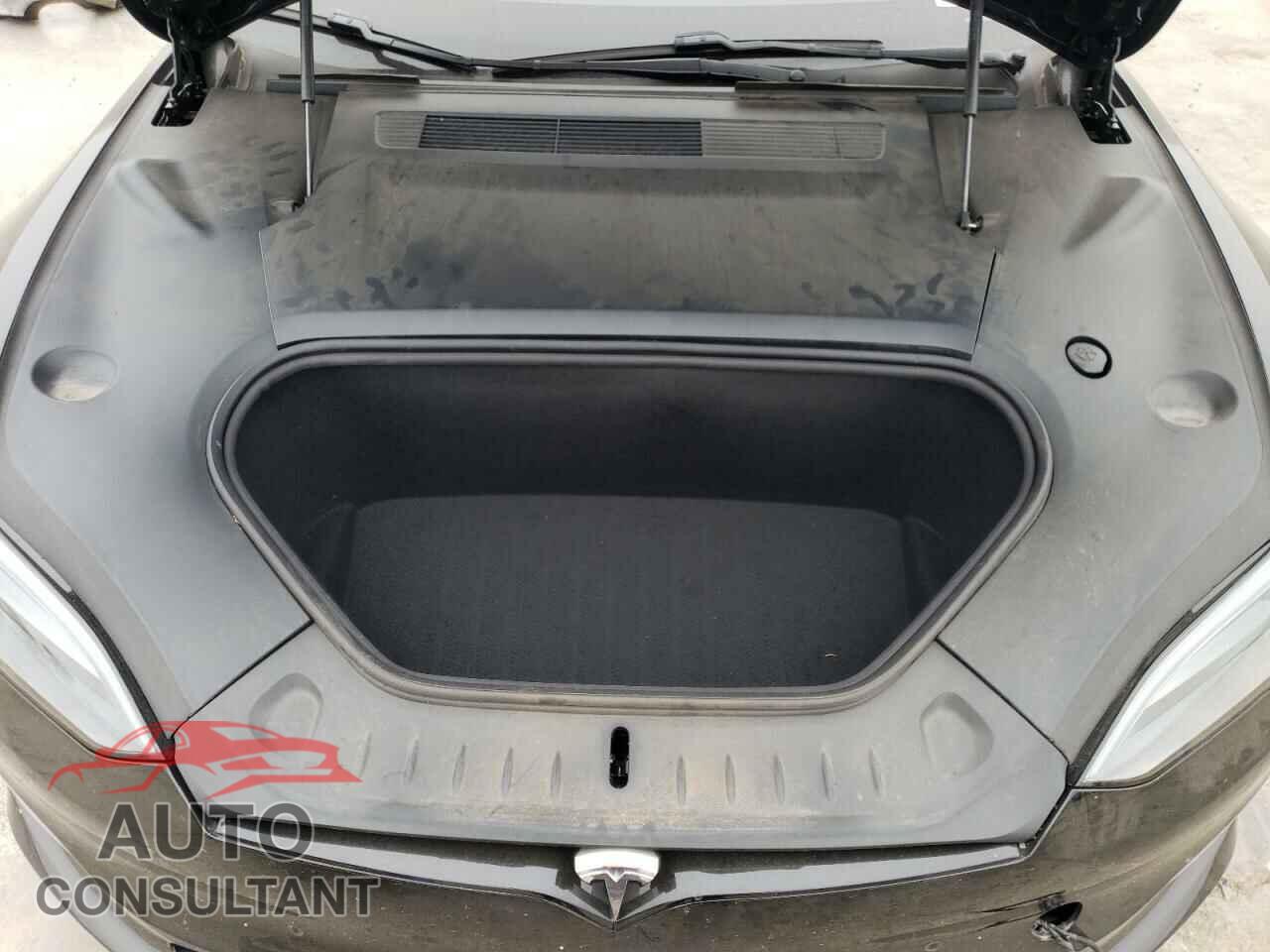 TESLA MODEL S 2022 - 5YJSA1E58NF478675