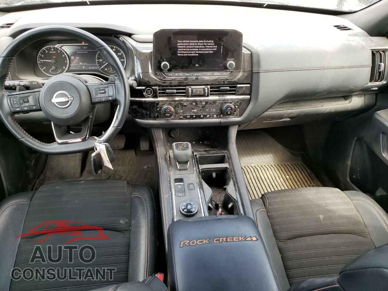 NISSAN PATHFINDER 2023 - 5N1DR3BD8PC268128