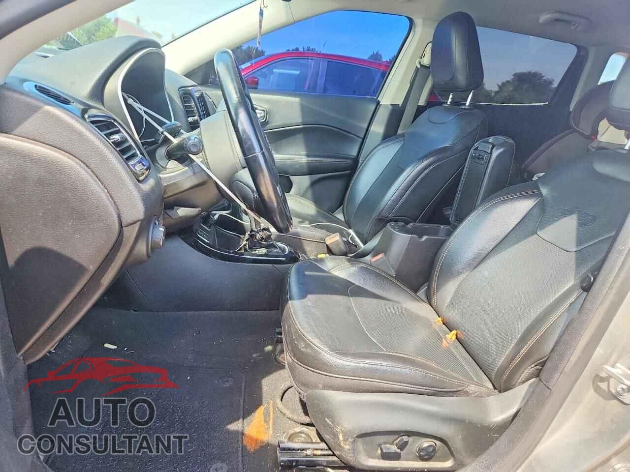 JEEP COMPASS 2020 - 3C4NJCCB2LT187590