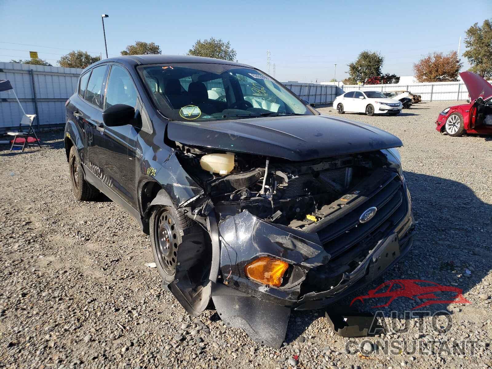 FORD ESCAPE 2017 - 1FMCU0F73HUD29359