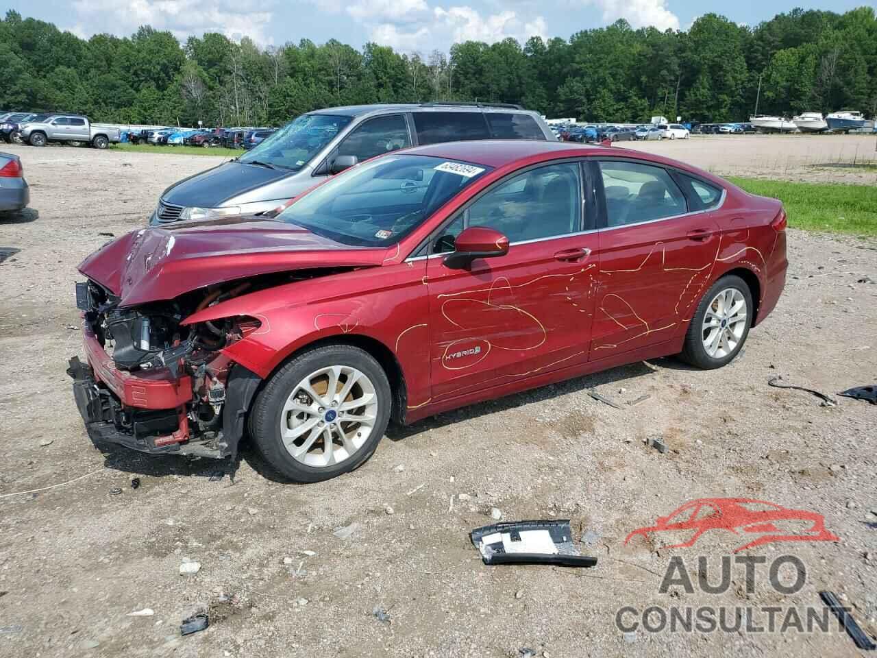 FORD FUSION 2019 - 3FA6P0LU8KR204137