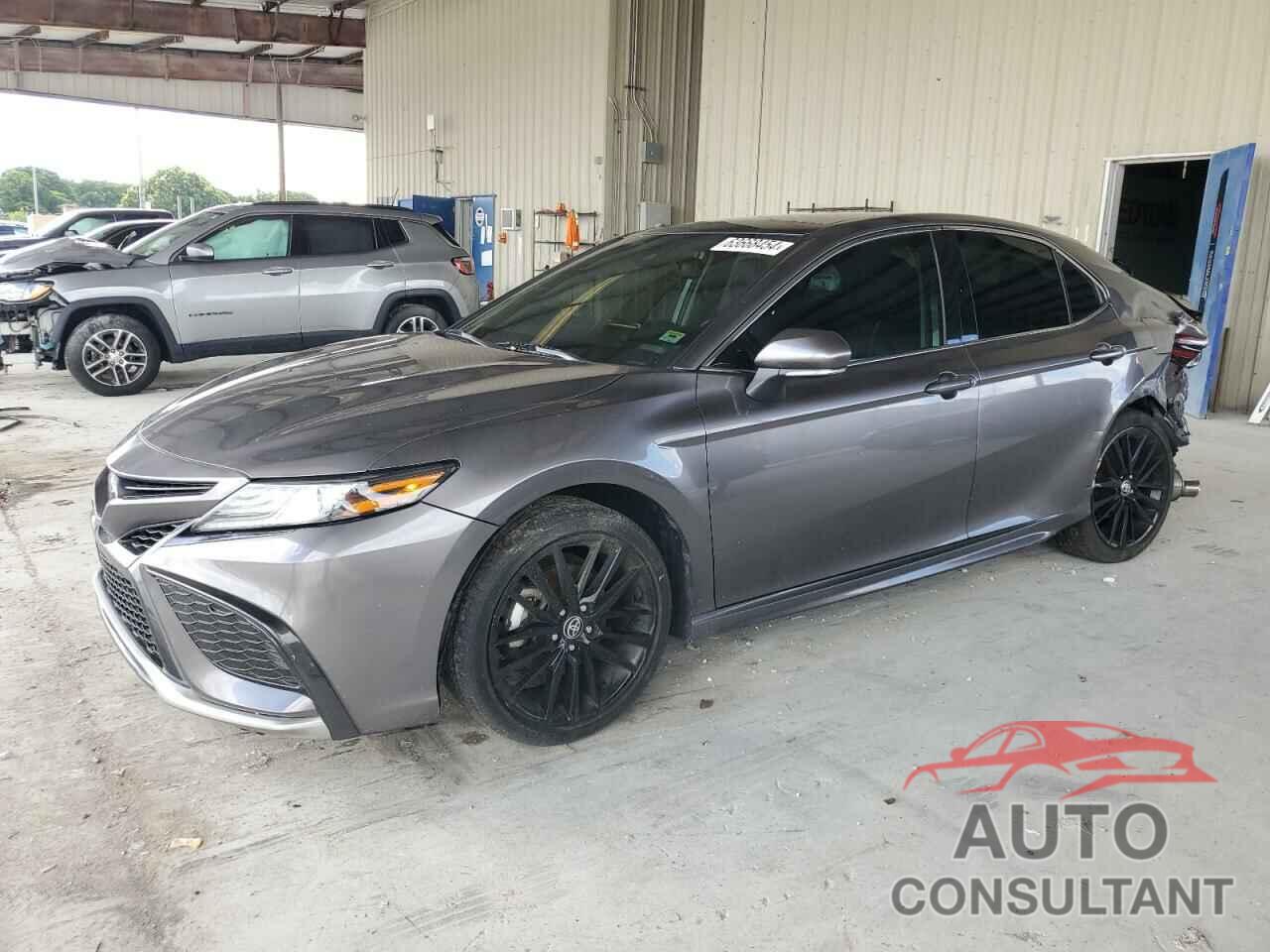 TOYOTA CAMRY 2021 - 4T1K61AK8MU425098