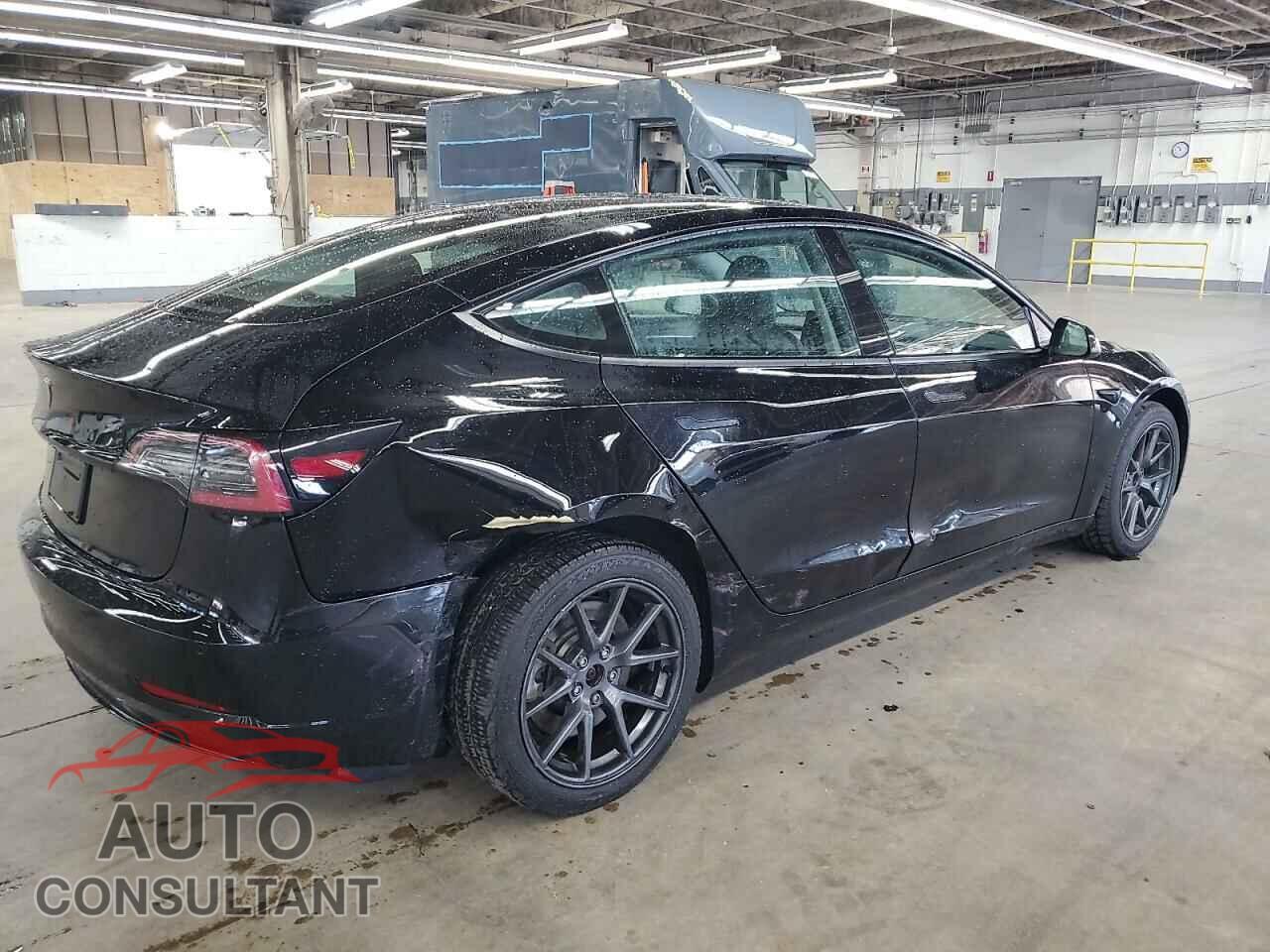 TESLA MODEL 3 2022 - 5YJ3E1EA9NF372001