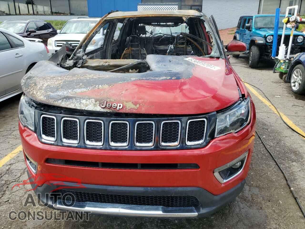 JEEP COMPASS 2018 - 3C4NJDCB2JT355392
