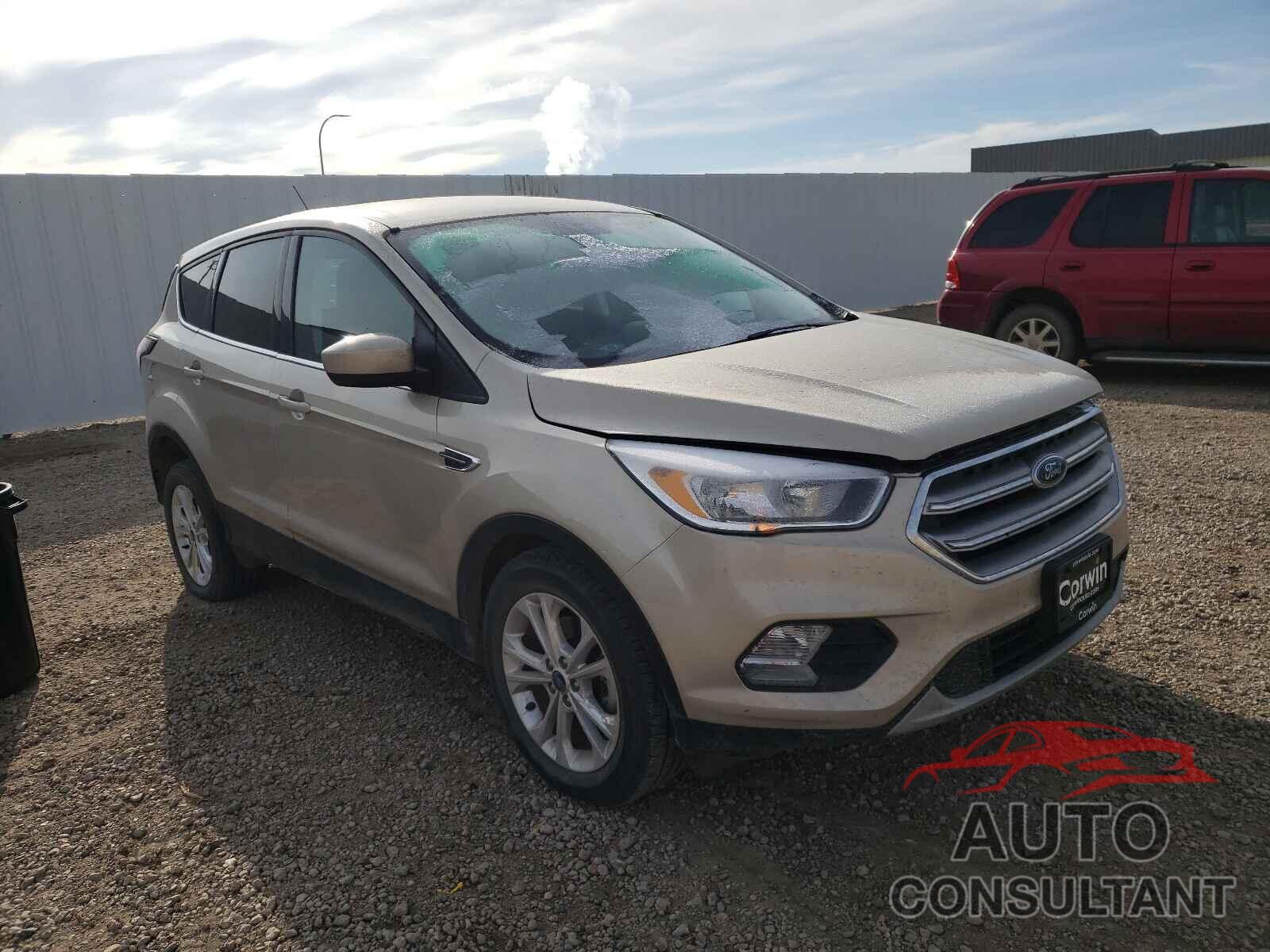 FORD ESCAPE 2017 - 1FMCU0GD9HUF08266