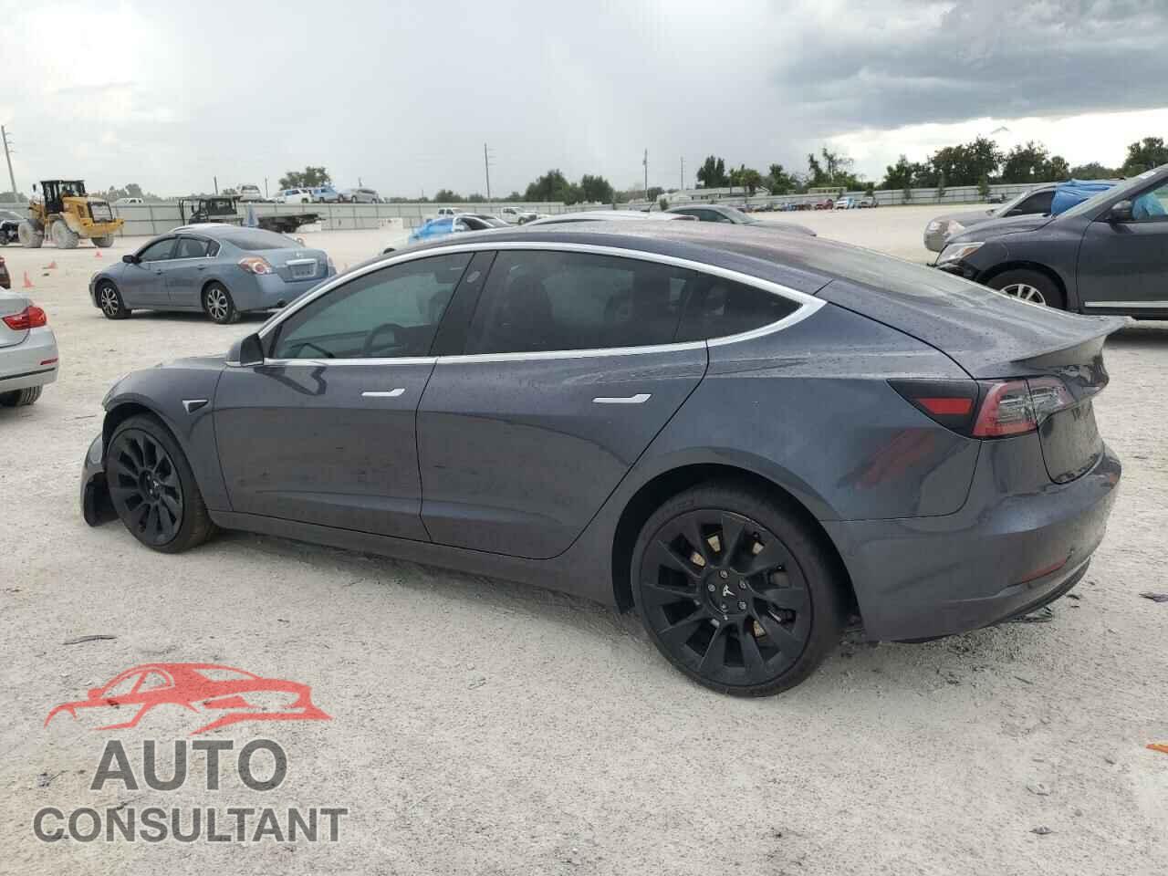 TESLA MODEL 3 2018 - 5YJ3E1EA6JF158013