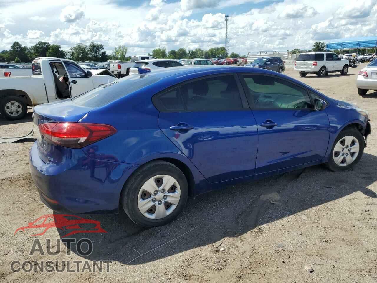 KIA FORTE 2017 - 3KPFK4A75HE010386