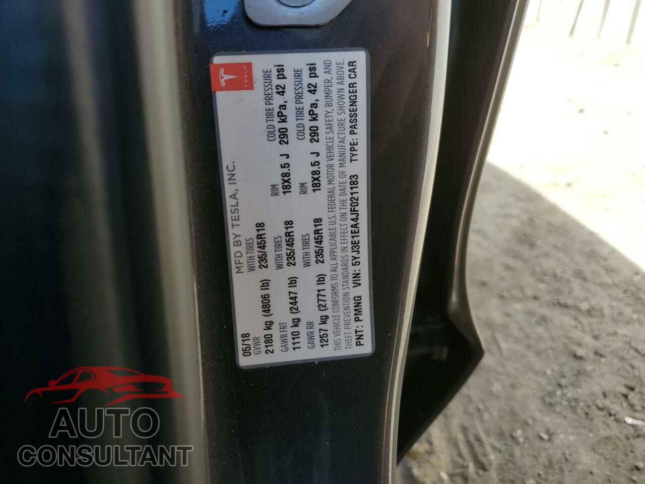 TESLA MODEL 3 2018 - 5YJ3E1EA4JF021183