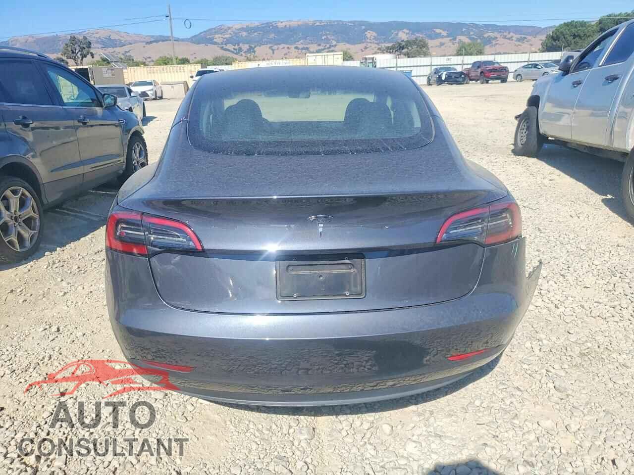 TESLA MODEL 3 2023 - 5YJ3E1EA7PF646735