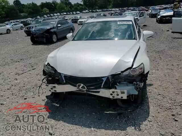 LEXUS IS 2015 - JTHBF1D23F5067758