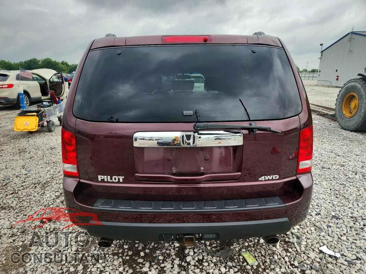 HONDA PILOT 2011 - 5FNYF4H6XBB098024