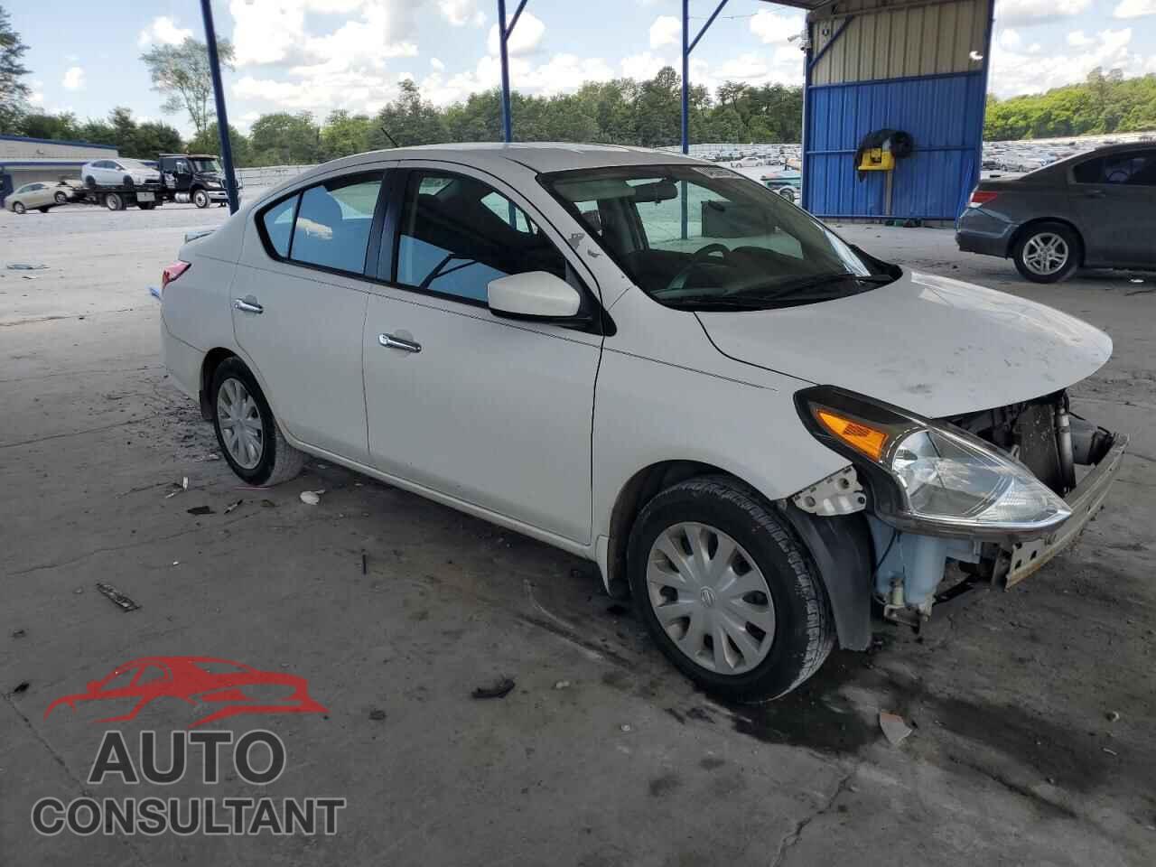 NISSAN VERSA 2019 - 3N1CN7AP3KL810878