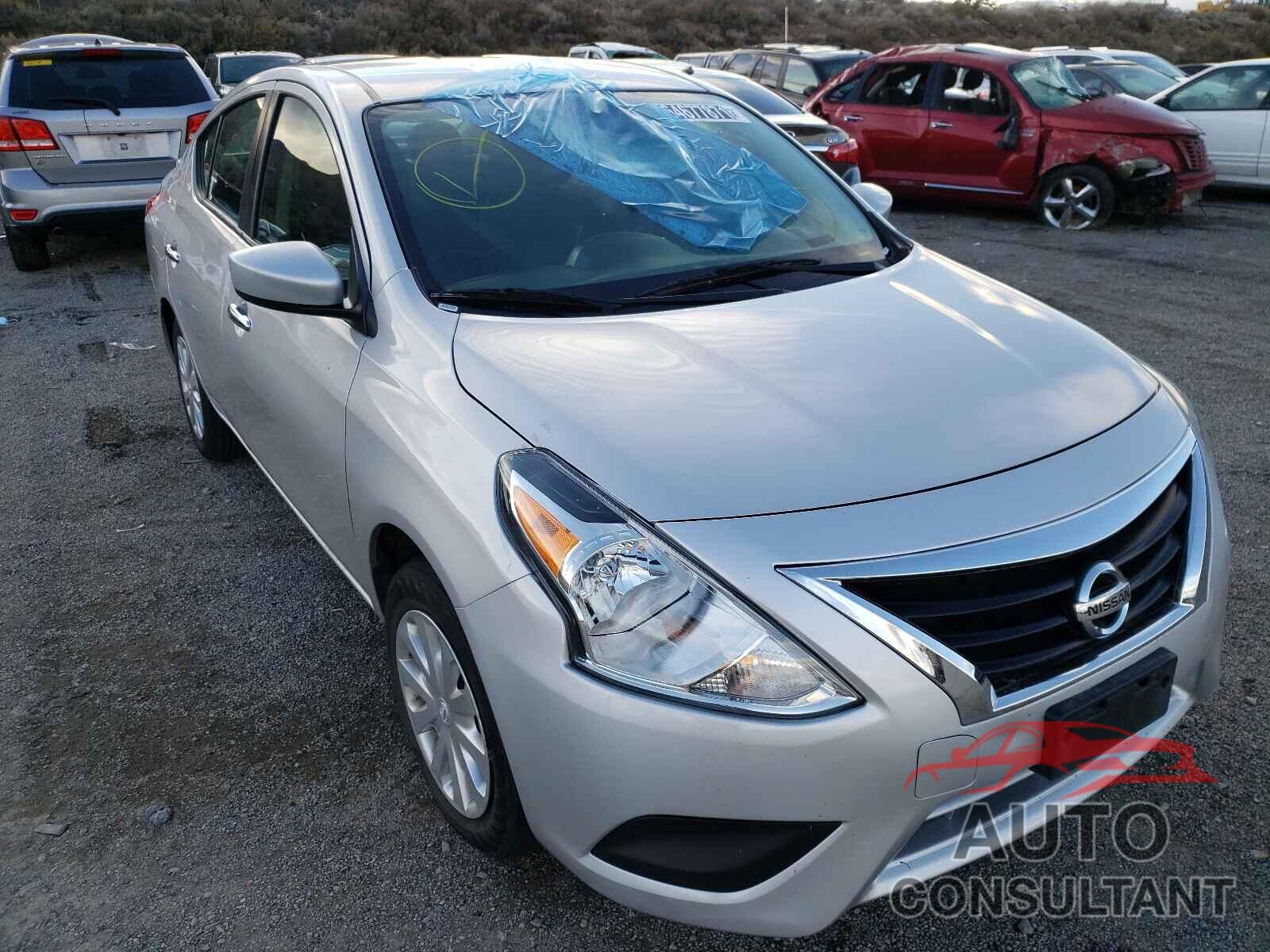 NISSAN VERSA 2019 - 3N1CN7AP4KL866943