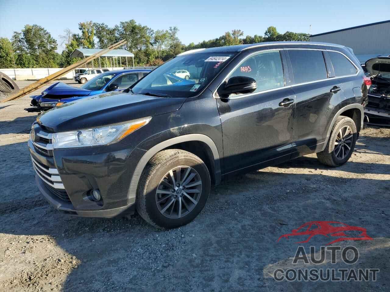 TOYOTA HIGHLANDER 2017 - 5TDKZRFH1HS526341