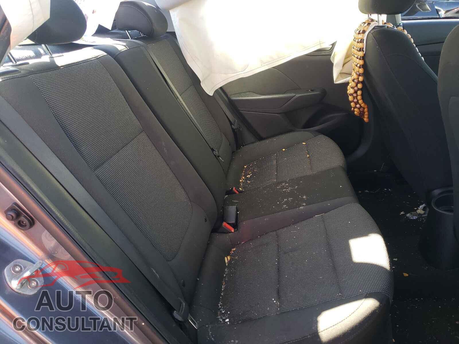 HYUNDAI ACCENT 2019 - 3KPC24A3XKE080652